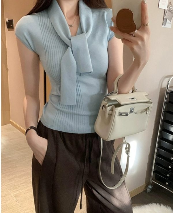 Sleeveless frenum primer vest V-neck sweater for women